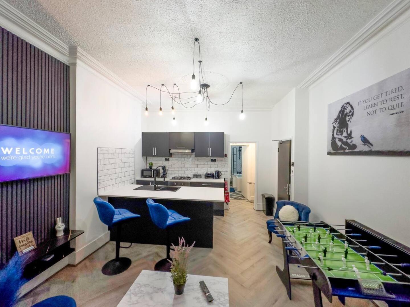 Swanky Seaside Sanctuary W Foozeball - Southend Exterior foto